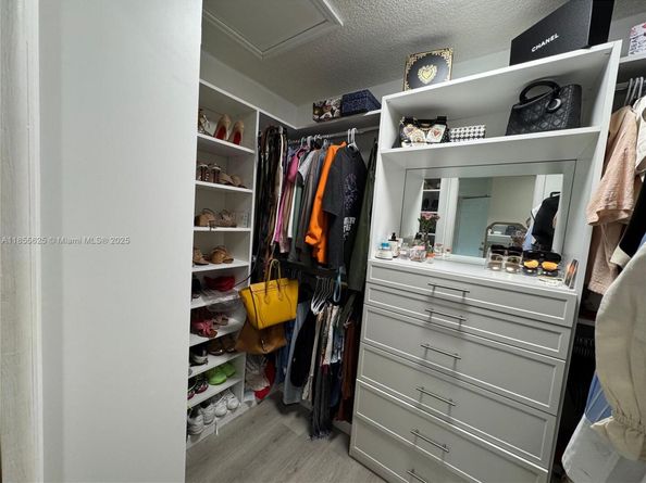 3750 NE 170th St 302, North Miami Beach FL 33160