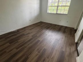 669 NW 42nd Ave, Plantation FL 33317
