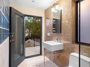 6700 Granada Blvd, Coral Gables FL 33146