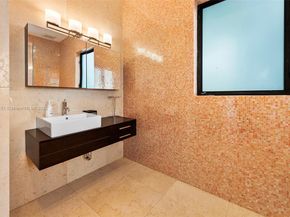 6700 Granada Blvd, Coral Gables FL 33146