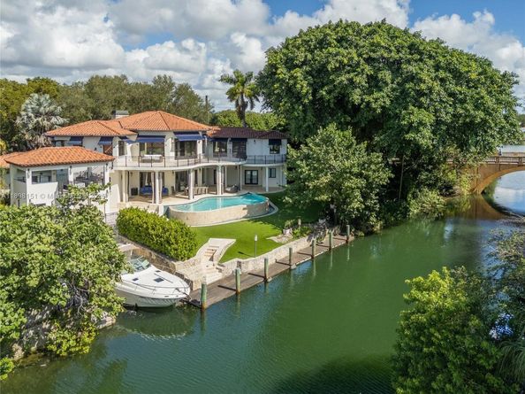 6700 Granada Blvd, Coral Gables FL 33146