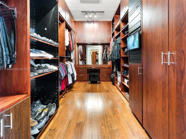 6700 Granada Blvd, Coral Gables FL 33146