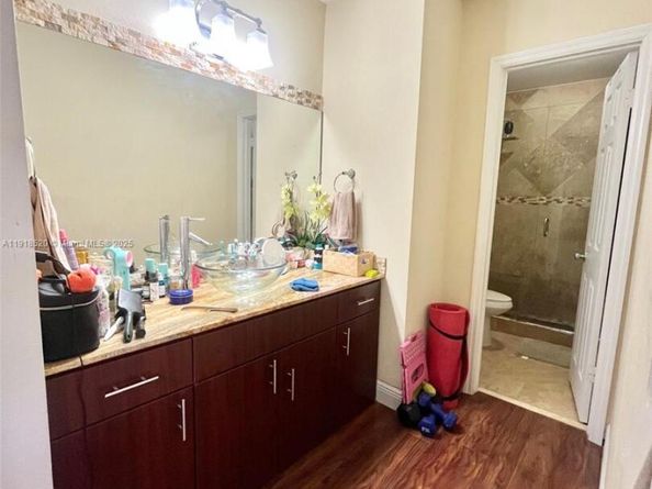 1990 SW 121st Ct 232, Miami FL 33175