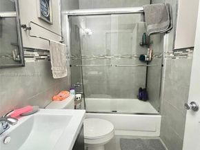 1990 SW 121st Ct 232, Miami FL 33175