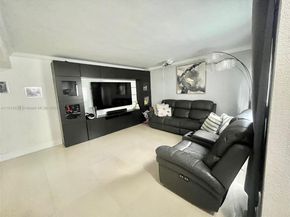 1990 SW 121st Ct 232, Miami FL 33175