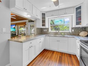 1500 Jackson St, Hollywood FL 33020