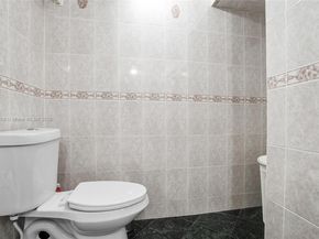 479 E 32nd St, Hialeah FL 33013