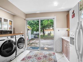 479 E 32nd St, Hialeah FL 33013