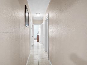 479 E 32nd St, Hialeah FL 33013