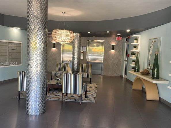 3250 NE 28th St 507, Fort Lauderdale FL 33308