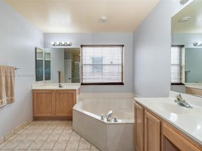 1646 NW 144th Way, Pembroke Pines FL 33028