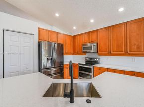 1646 NW 144th Way, Pembroke Pines FL 33028