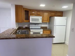 9939 Nob Hill Pl 9939, Sunrise FL 33351