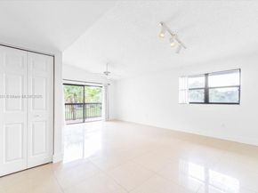 9939 Nob Hill Pl 9939, Sunrise FL 33351