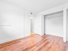 9939 Nob Hill Pl 9939, Sunrise FL 33351