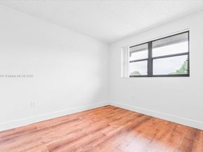 9939 Nob Hill Pl 9939, Sunrise FL 33351