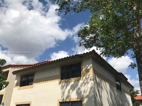 9939 Nob Hill Pl 9939, Sunrise FL 33351