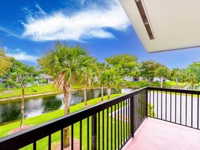 9939 Nob Hill Pl 9939, Sunrise FL 33351