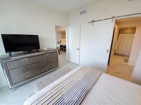 2000 Metropica Way 305, Sunrise FL 33323