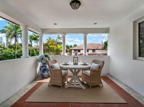 527 SW 20th Rd, Miami FL 33129