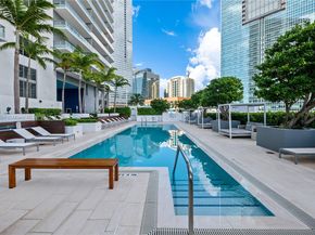 1300 Brickell Bay Dr 2901, Miami FL 33131