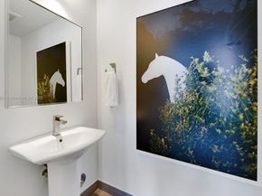 1300 Brickell Bay Dr 2901, Miami FL 33131