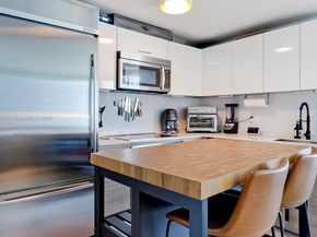 1300 Brickell Bay Dr 2901, Miami FL 33131