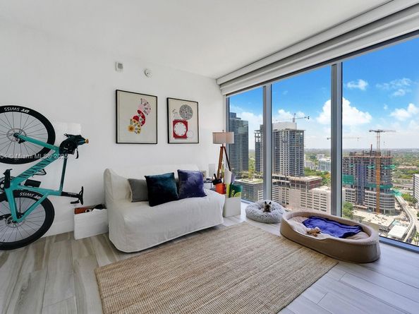 1300 Brickell Bay Dr 2901, Miami FL 33131