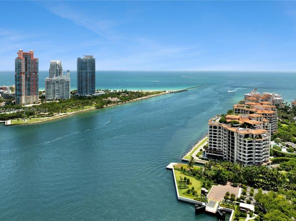 7023 Fisher Island Dr 7023, Miami Beach FL 33109