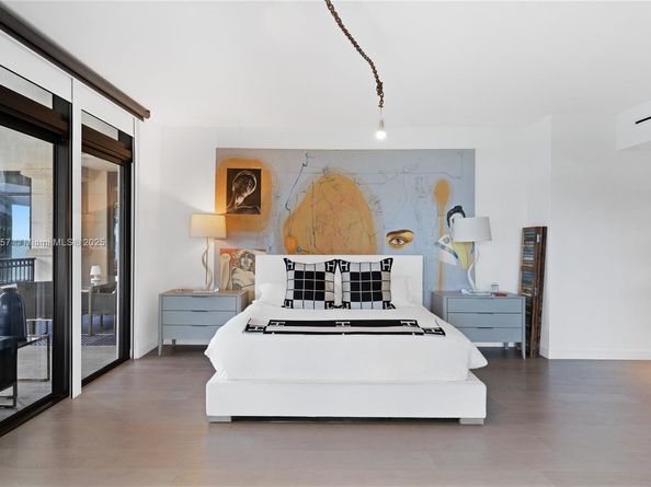 7023 Fisher Island Dr 7023, Miami Beach FL 33109