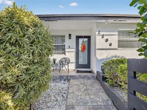 2256 Simms St, Hollywood FL 33020