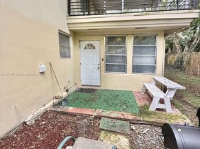 14901 SW 4th St 5A, Pembroke Pines FL 33027