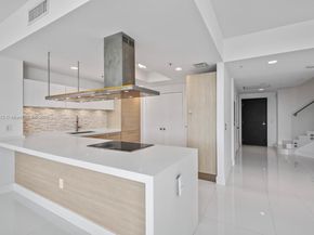 17301 Biscayne Blvd 811, North Miami Beach FL 33160