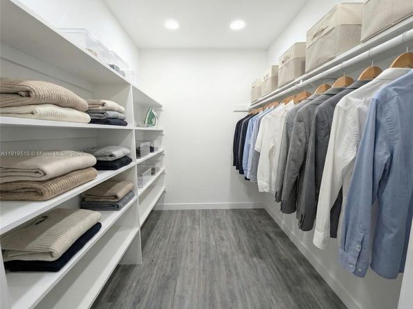 3081 NW 47th Ter 202, Lauderdale Lakes FL 33313