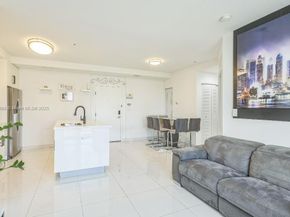 2651 NE 212th Ter 305, Miami FL 33180