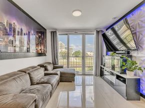 2651 NE 212th Ter 305, Miami FL 33180