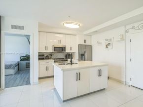 2651 NE 212th Ter 305, Miami FL 33180