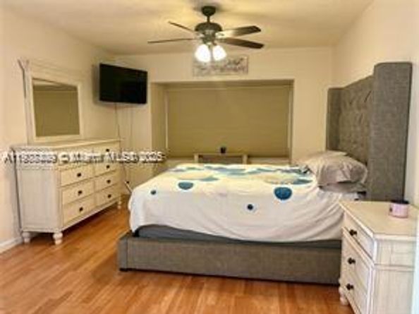 2050 SW 24th Circle, Boynton Beach FL 33426