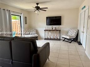 2050 SW 24th Circle, Boynton Beach FL 33426