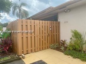 2050 SW 24th Circle, Boynton Beach FL 33426