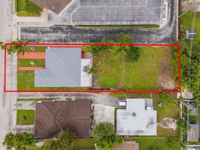 5271 NW 1st St, Miami FL 33126