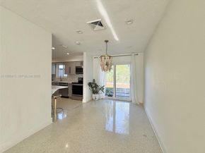 207 SW 12th Ave, Dania Beach FL 33004