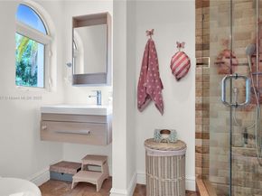 2115 Country Club Prado, Coral Gables FL 33134