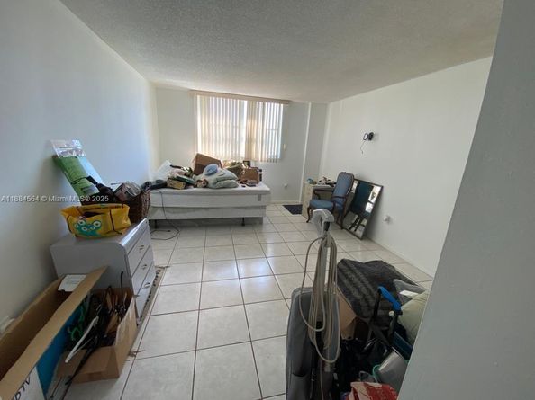 Undisclosed Address #A11884564, Miami Beach FL 33141
