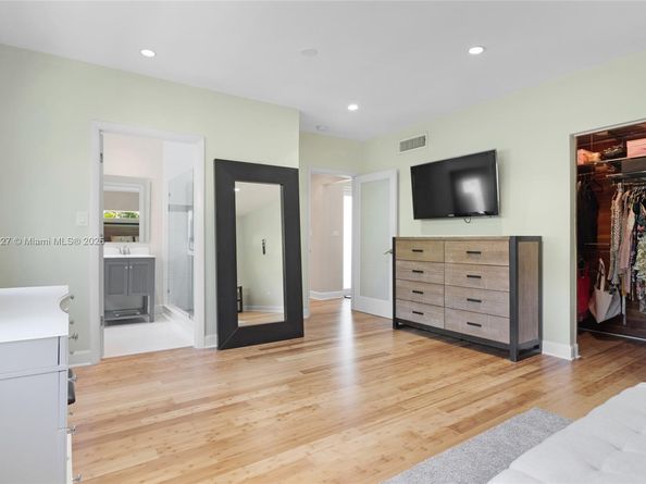 535 SW 39th Ave, Miami FL 33134