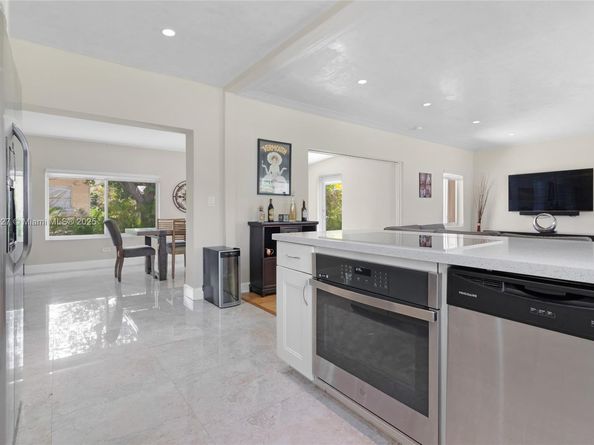 535 SW 39th Ave, Miami FL 33134