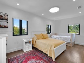 4475 N Meridian Ave, Miami Beach FL 33140