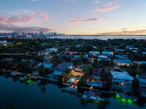 4475 N Meridian Ave, Miami Beach FL 33140