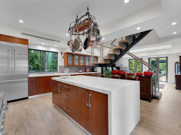 4475 N Meridian Ave, Miami Beach FL 33140