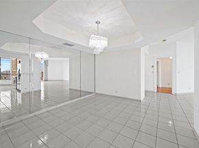 20191 E Country Club Dr TS3, Aventura FL 33180